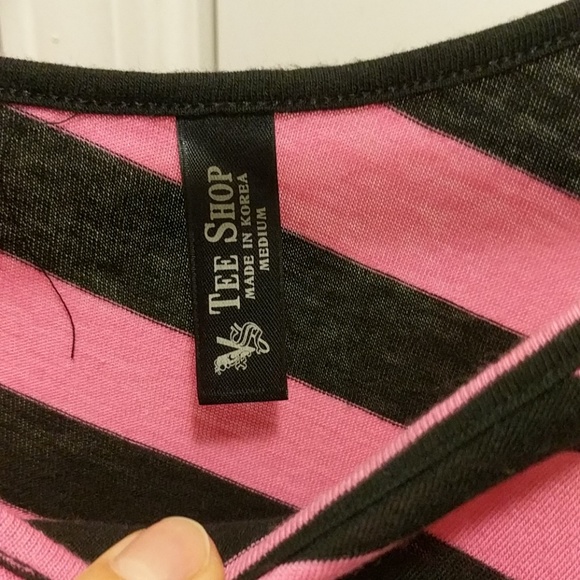 Top - Picture 2 of 2